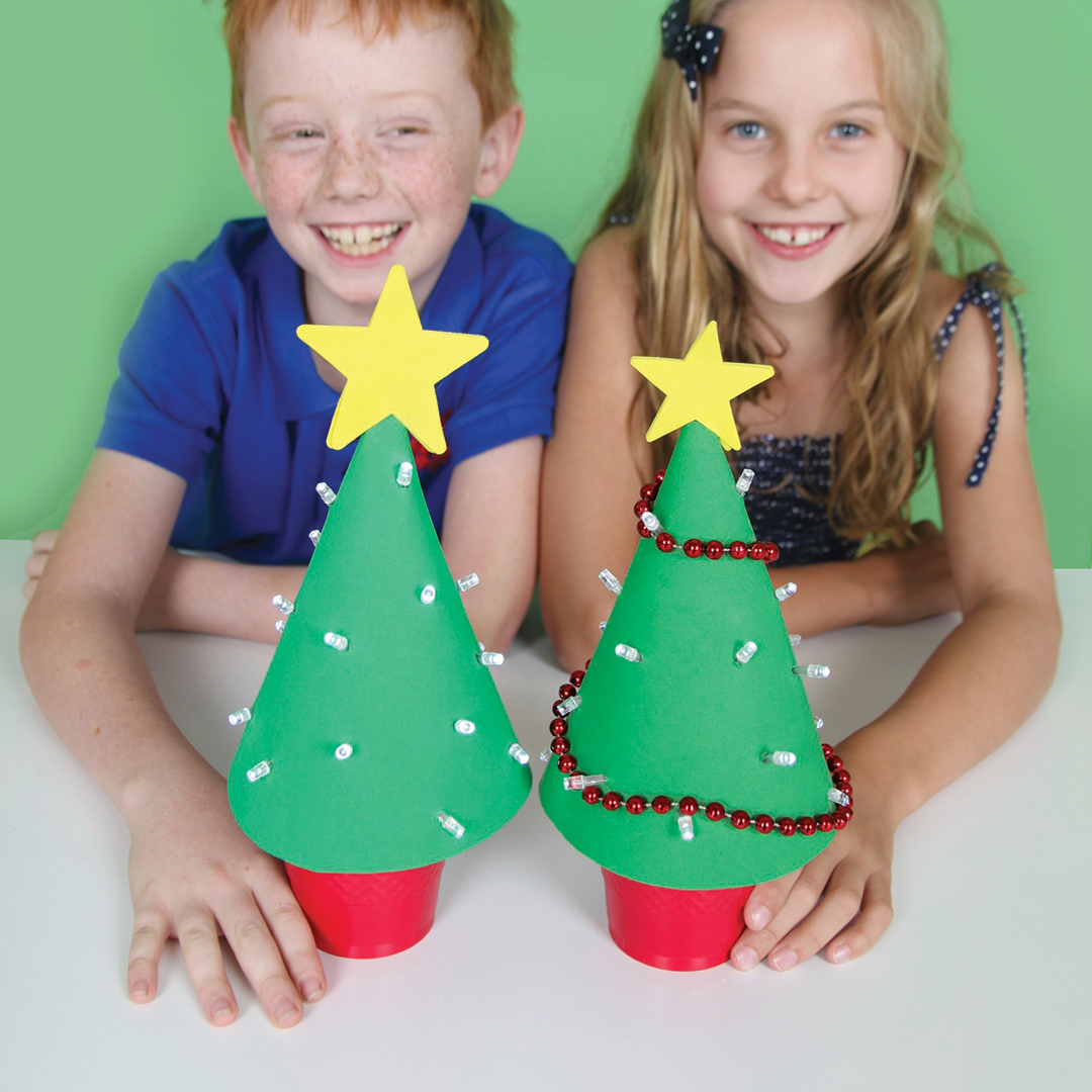 Lotta light up christmas tree craft